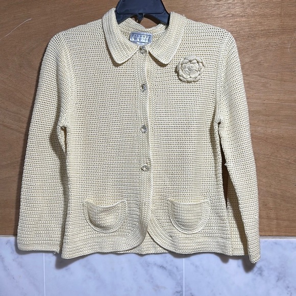 Talbots Tops - Vintage Talbots collection pure silk  with flower size M